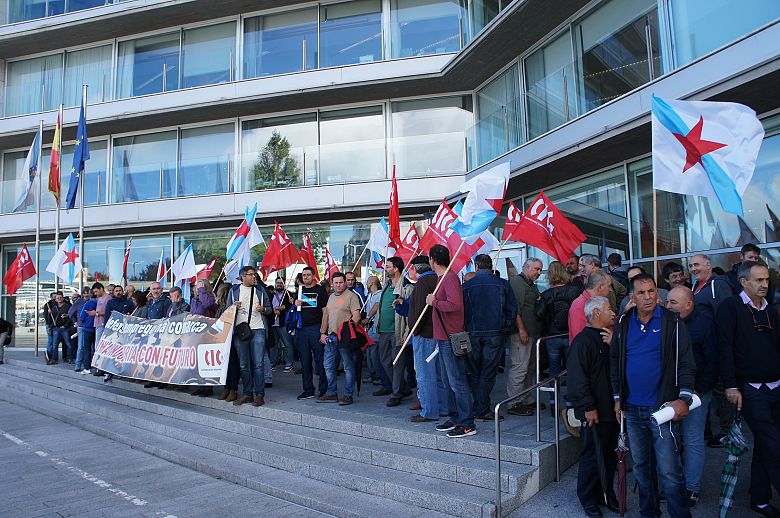 2016 09 13 AsembleaManifaDelegadosCampanhaEmpregoVigo21.JPG